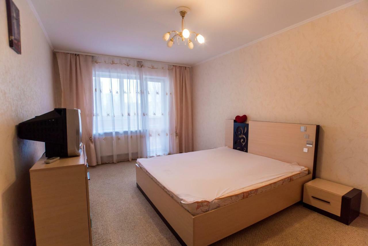 Flat Apartment Kamianske Luaran gambar